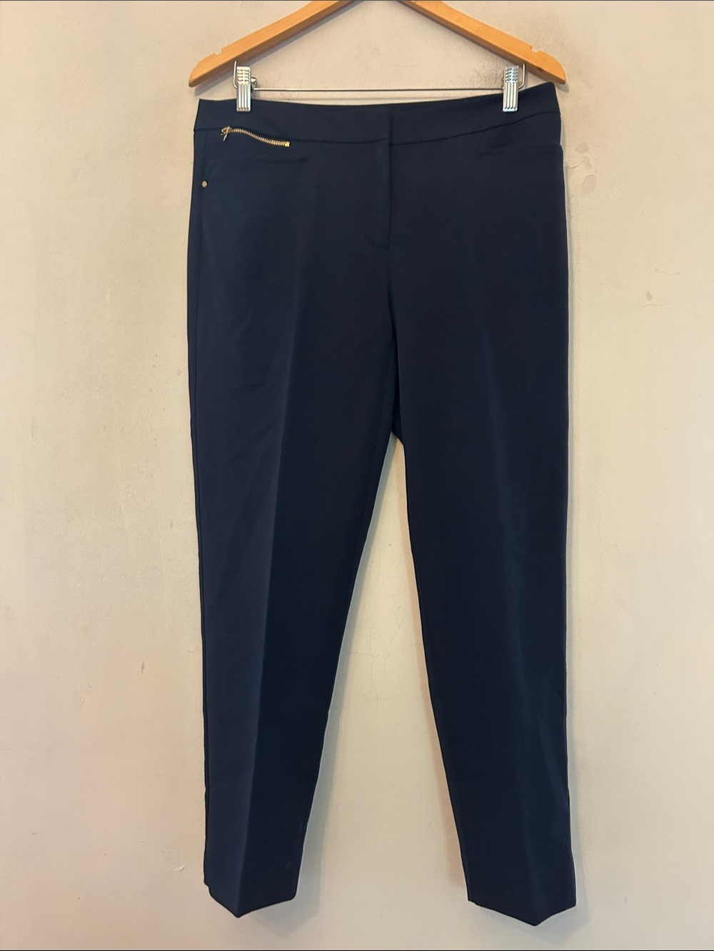 Jones New York navy blue stretch pants Size 6 EUC